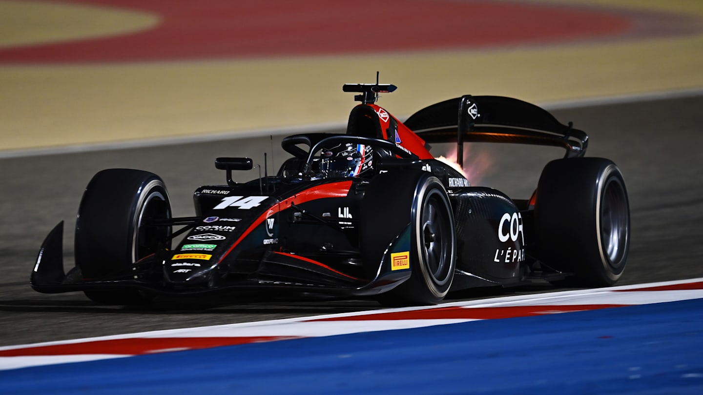 BAHRAIN, BAHRAIN - MARCH 26: Victor Martins of France and ART Grand Prix (14) drives on track